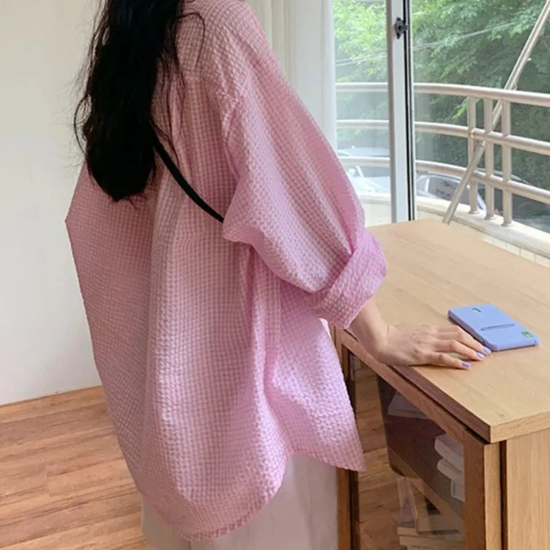 Camisa Xadrez Feminina Manga Longa Solta com Proteção Solar - Estilo Coreano Popular Entre Mulheres